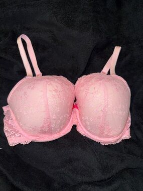 Victoria's Secret Pink Lace Push-Up Bra Sz 38DD